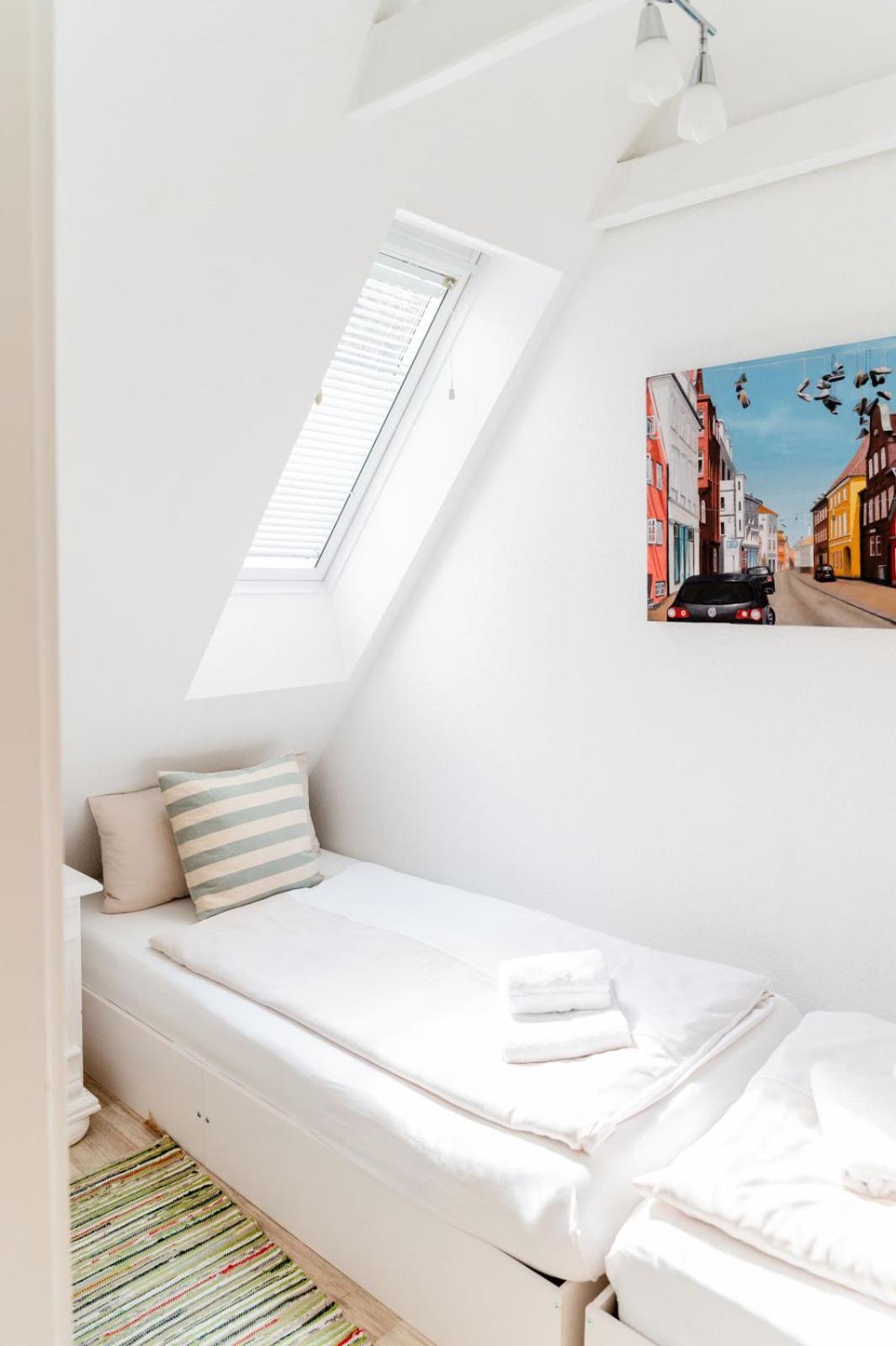 Hafenblick Ferienwohnung In Der Altstadt Mit Parkplatz フレンスブルク エクステリア 写真